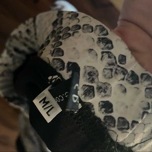 Onzie mudra snake bra